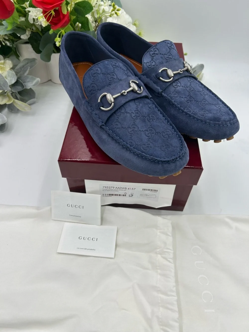 Men's Gucci, GG embossed suede Driver loafers size 11 fits 11.5 US made in Italy